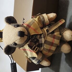 BURBERRY THOMAS BEAR CHARM NWT